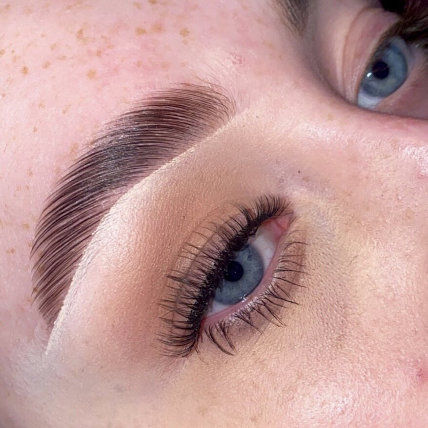 Handbag Clear Band Lash