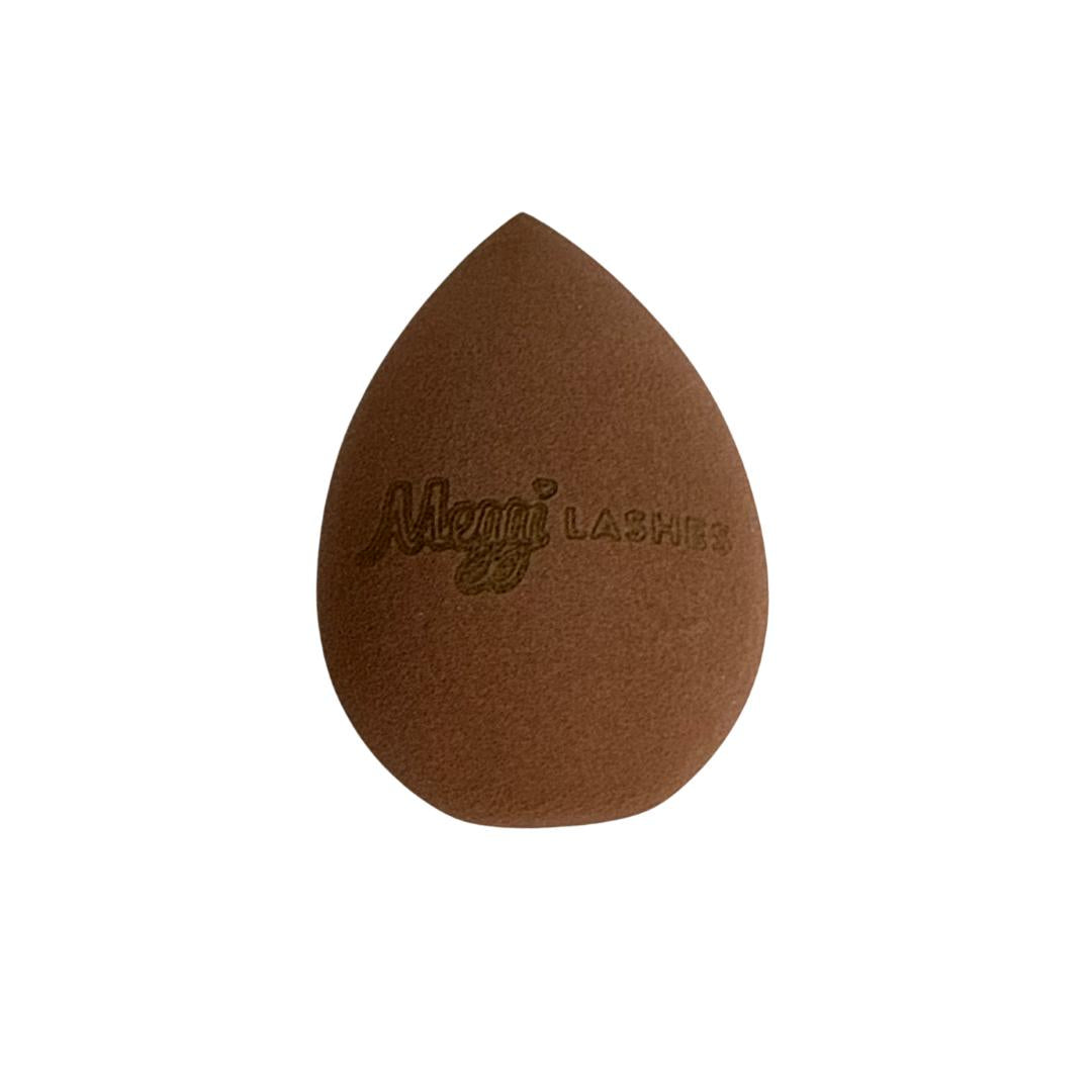 MeggiLashes - New Makeup blending sponge