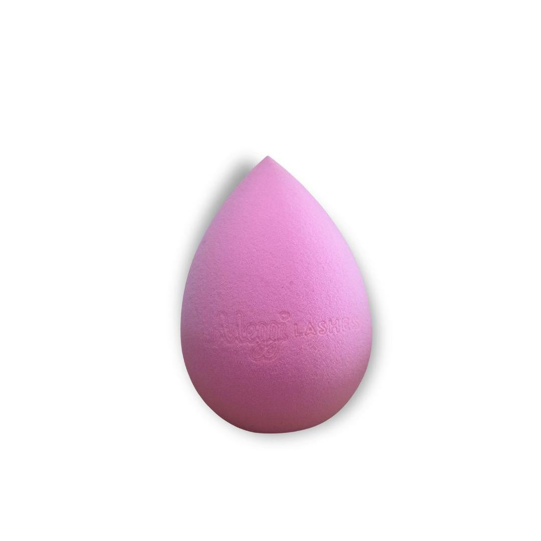 MeggiLashes - New Makeup blending sponge