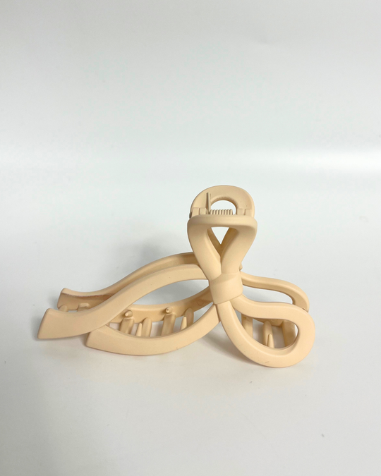 Bow Claw Hair Clip