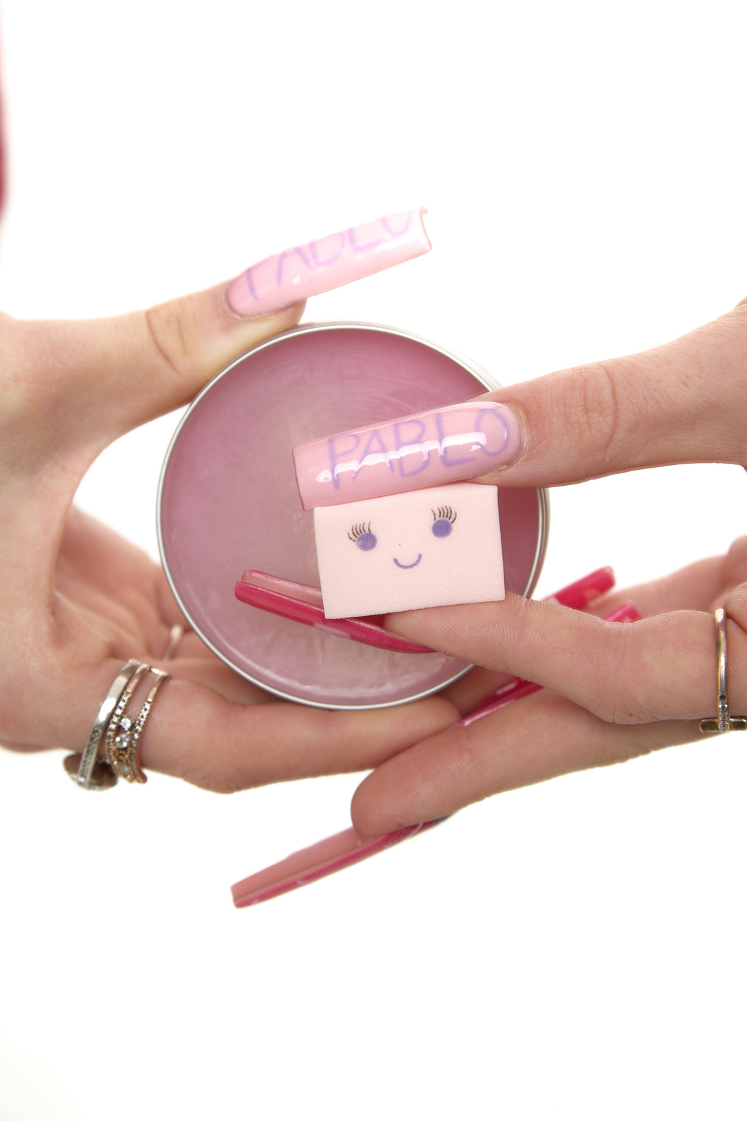 Pablo's Peachy Paradise - MAKEUP TOOL & SPONGE CLEANER