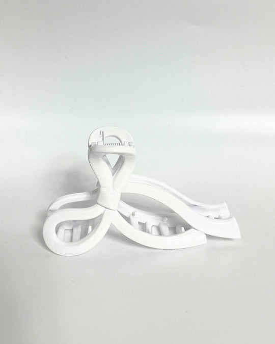Meggilashes Bow Claw Clip
