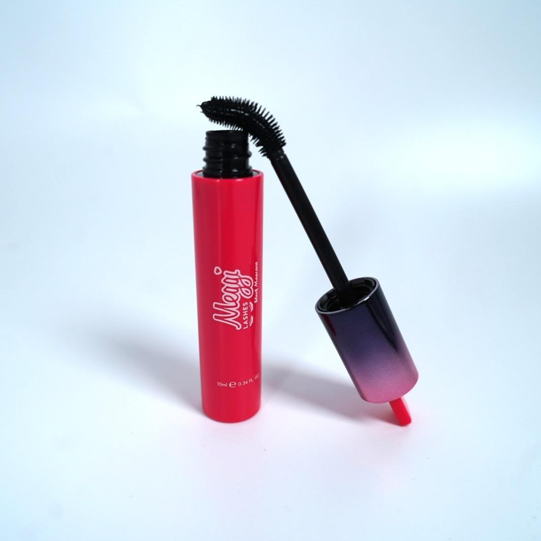 Meggi Sleek Mascara (twist wand)